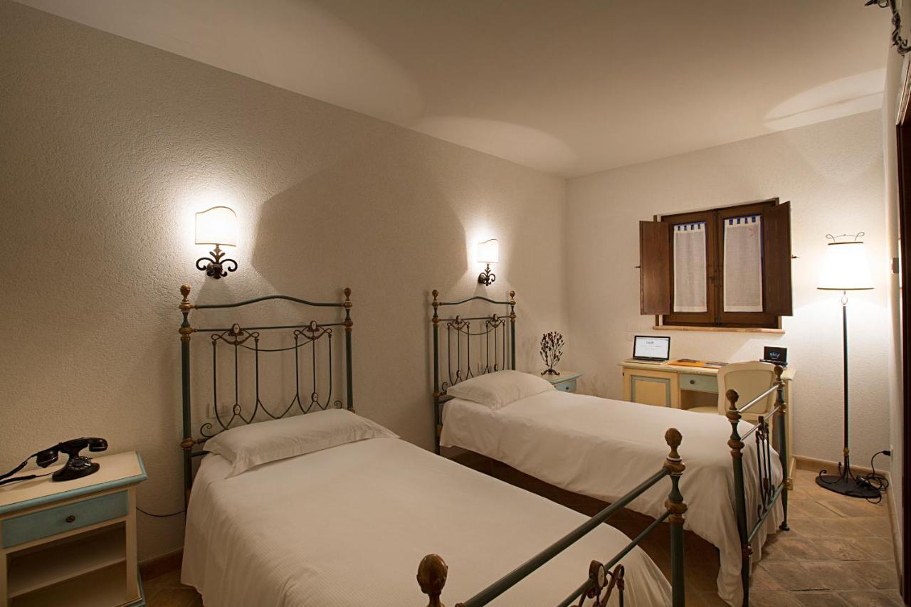 Agriturismo Il Sapore Della Luna 蒙泰普兰多内 外观 照片