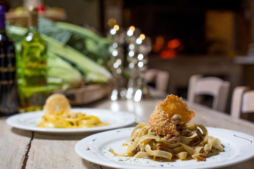 Agriturismo Il Sapore Della Luna 蒙泰普兰多内 外观 照片