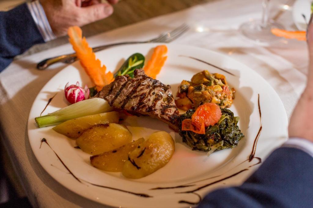 Agriturismo Il Sapore Della Luna 蒙泰普兰多内 外观 照片