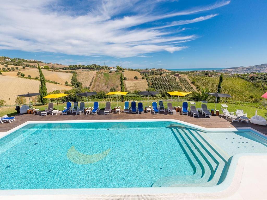 Agriturismo Il Sapore Della Luna 蒙泰普兰多内 外观 照片
