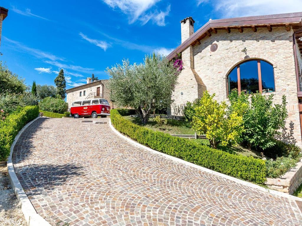 Agriturismo Il Sapore Della Luna 蒙泰普兰多内 外观 照片